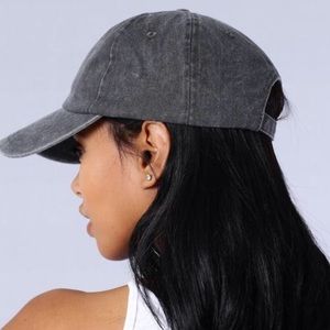 Gray hat